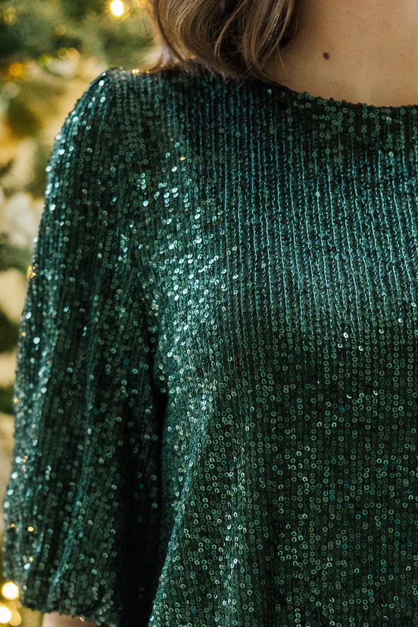 Under The Lights Emerald Sequin Blouse Under The Lights Emerald Sequin Blouse